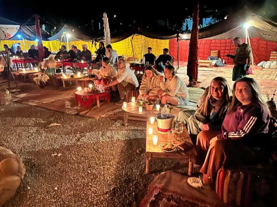 Marrakech: Buggy Ride, Pool & Dinner Show in Agafay Desert - What to wear for a dusty desert ride