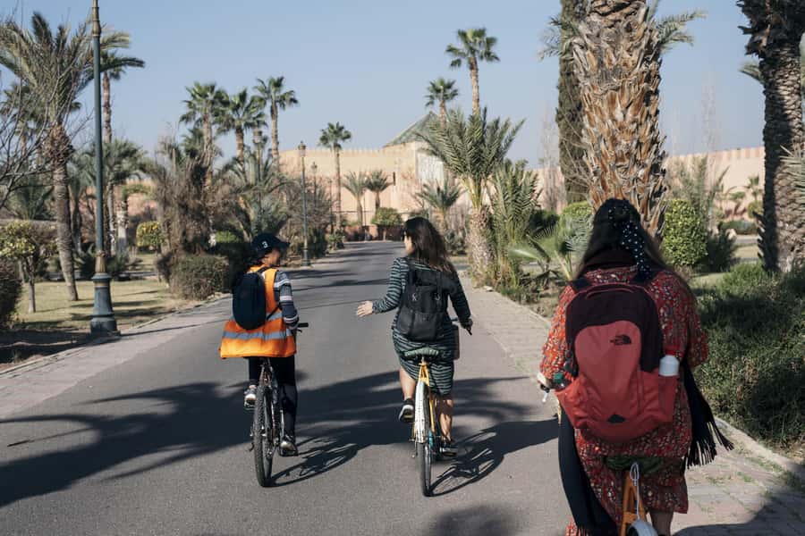 Marrakech: Cultural Bicycle Tour with Pastry and Tea - The Royal Palace gardens and the city’s royal center