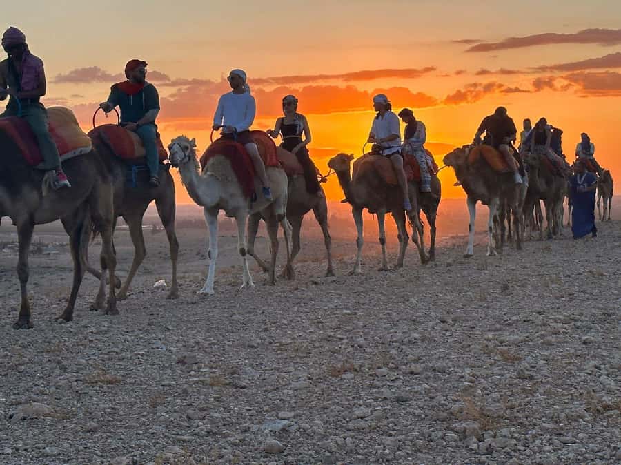 Marrakech: Desert Tour with Dinner, Show and Camel Ride - Dinner at the desert camp