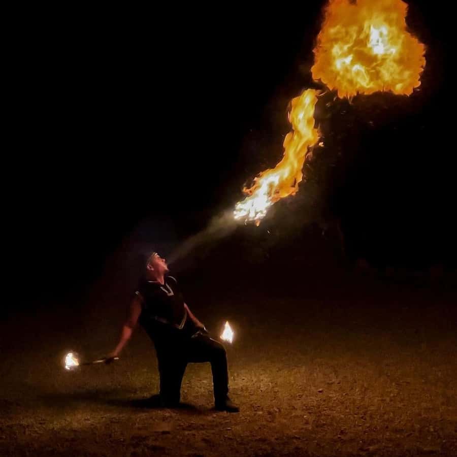 Marrakech: Desert Tour with Dinner, Show and Camel Ride - Guides, drivers, and the human side