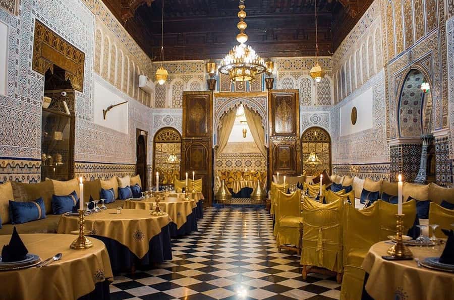 Marrakech: Dinner Show at Dar Essalam Restaurant - How the Three-Hour Evening Unfolds