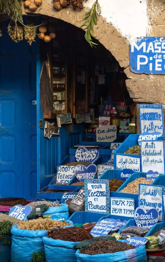 Marrakech: Essaouira Day Trip with Transfers and Co-op Visit - The return journey and late arrival in Marrakech