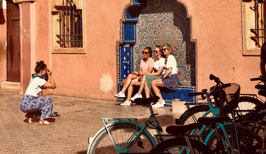 Marrakech:Guided City Cycling Tour - Culture, Colors & Charm - A quieter spiritual stop and working ceramics