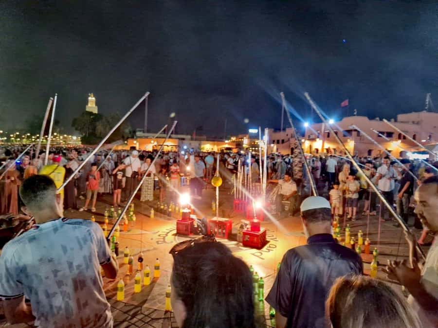 Marrakech: Guided Tour by Night - Olive, nut, fruit, and tea tastings