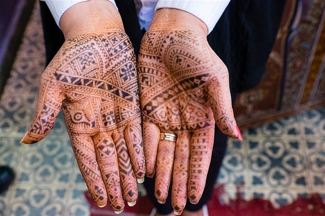 Marrakech Historical and Cultural Tour - Half Day City Tour - The Saadian Tombs and the problem of the queue