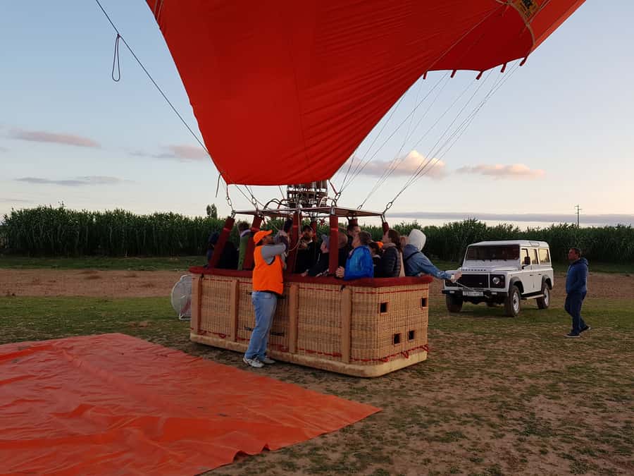 Marrakech: Hot Air Balloon Ride with Traditional Breakfast - Should you book the Marrakech balloon ride?