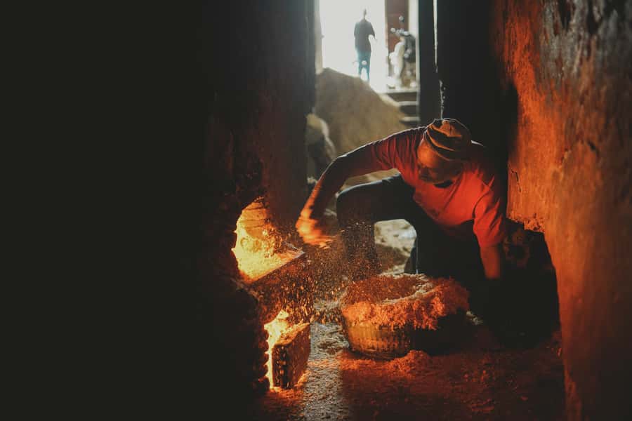 Marrakech: Medina Stories Food Tour with 15+ Tastings - Food you may not order alone