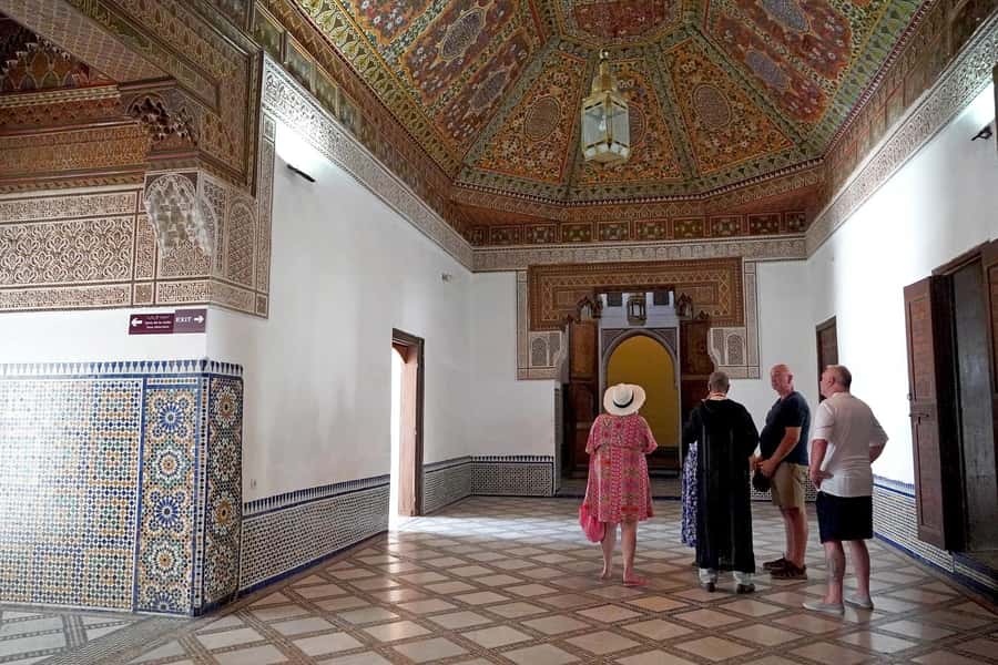 Marrakech: Monuments, Souks and Medina Guided Walking Tour - Le Jardin Secret, if the clock allows