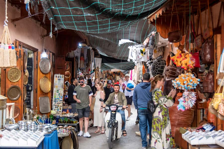 Marrakech: Monuments, Souks and Medina Guided Walking Tour - Meeting at Cafe de France in Jemaa El Fna