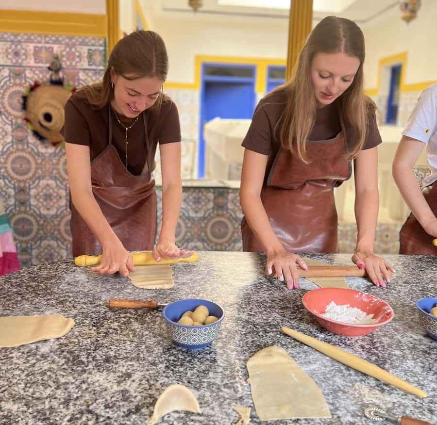 Marrakech: Moroccan Pastries and Tea Class with a Local - Why the small group size matters