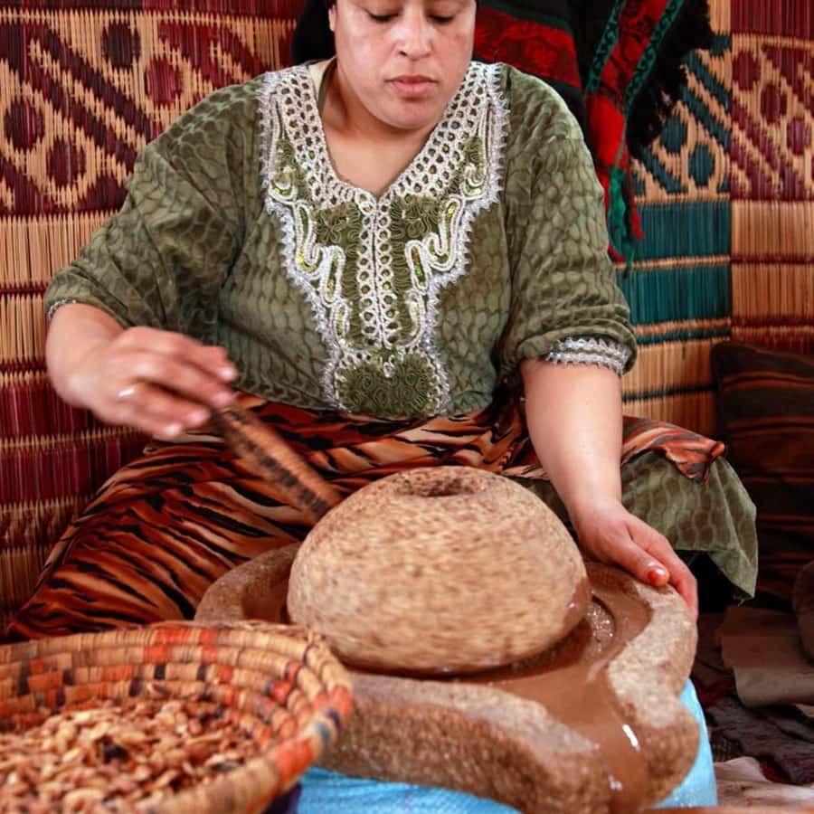 Marrakech: ourika valley lunch & guided hike to waterfalls - Tea, Amazigh homes, and local life