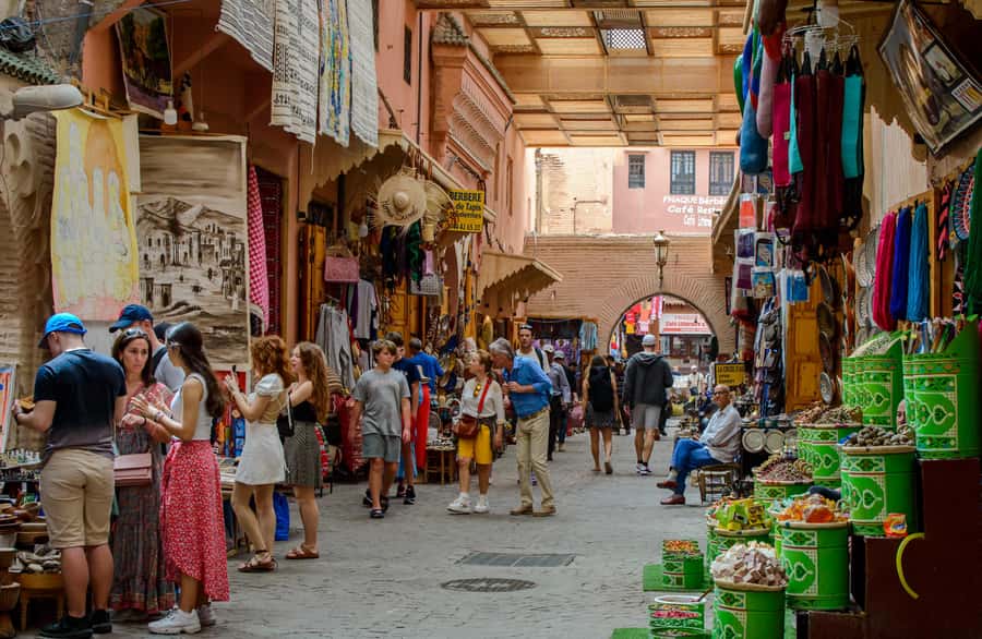 Marrakech: Palace, Museum, Madrasa & Medina Highlights Tour - Key points before you book
