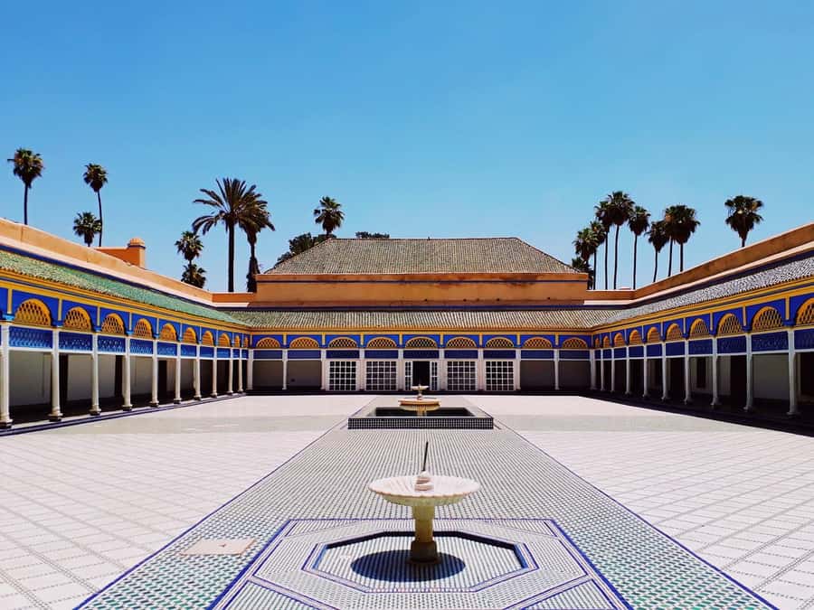 Marrakech: Private Full-Day City Tour w/ Majorelle Garden - Finding your way through the Medina
