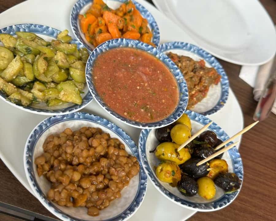 Marrakech: Restaurant Dinner Experience with Hotel Pickup - Food, portions, and the $35 price