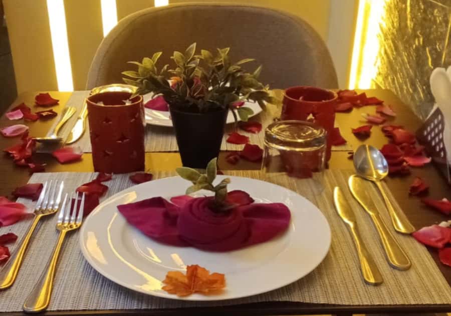 Marrakech: Romantic Spa Experience with Dinner - From your riad to the Marrakech spa