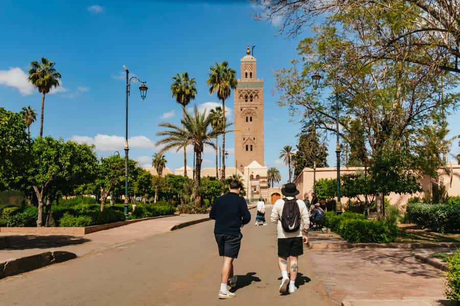 Marrakech: Saadian Tombs & Bahia Palace, Medina Guided Tour - Why this is a good first look at Marrakech