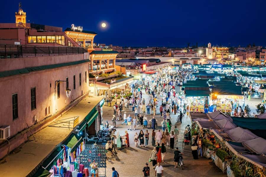 Marrakech: Souk by Night Medina Guided Walking Tour. - Meeting at Café de France and entering Jemaa el Fnaa