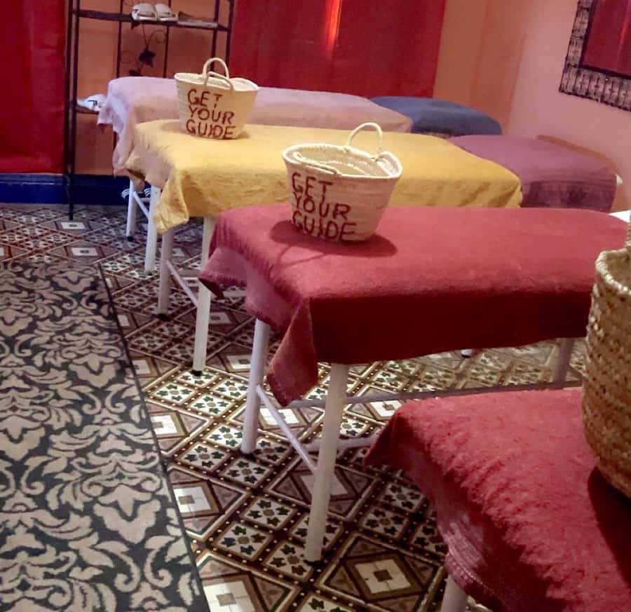 Marrakech: Souk Tour & Berber Hammam with Massage - Starting at Bab Agnaou, a useful old-city meeting point