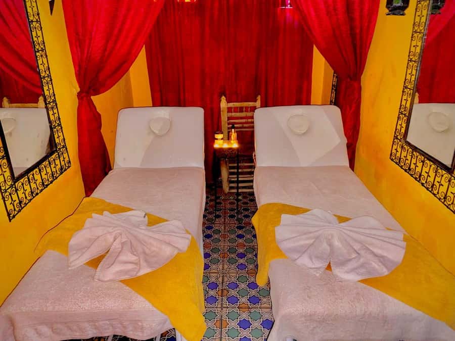 Marrakech: Souk Tour & Berber Hammam with Massage - From souk dust to black soap and eucalyptus