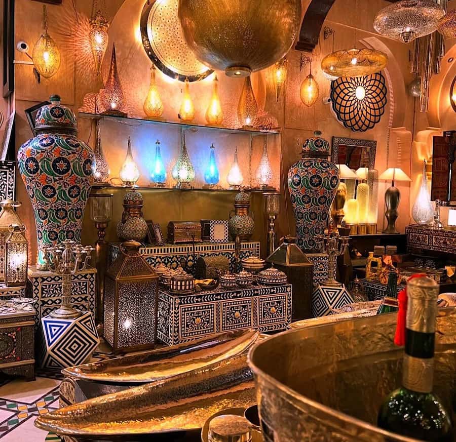 Marrakech: Souk Tour & Berber Hammam with Massage - Guide quality and organization