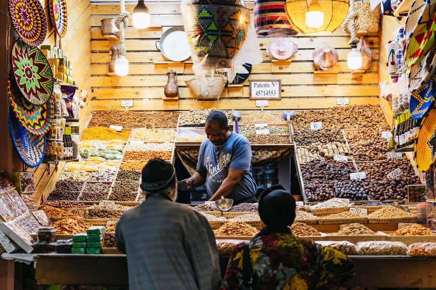 Marrakech: Street Food Tour by Night - Souk Semmarine and the first tastings