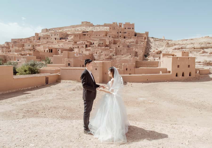 Marrakech to Fes: Quad, Dinner, Camel, 3-Day Desert Tour - Todra Gorge and the road through the oasis