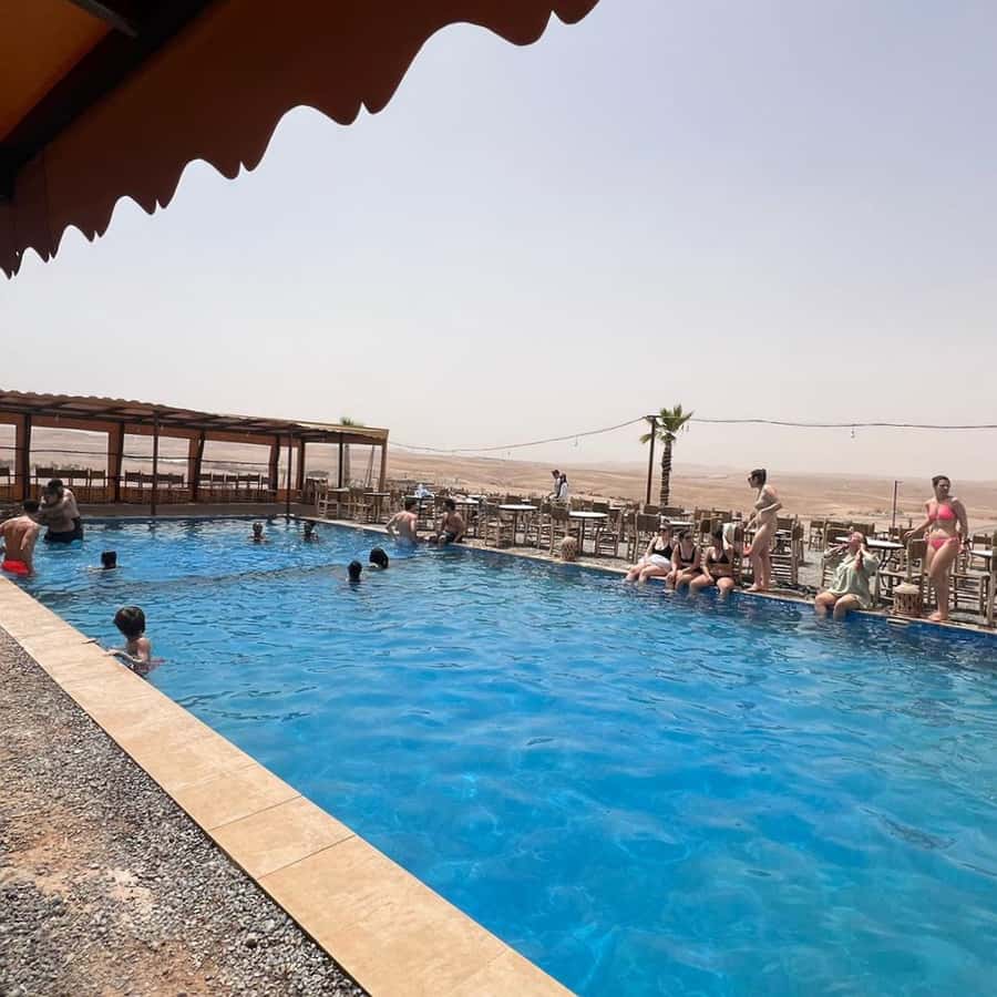 Marrakesh: Agafay Desert Tour with Lunch and Swimming Pool - What lunch is like at Agafay