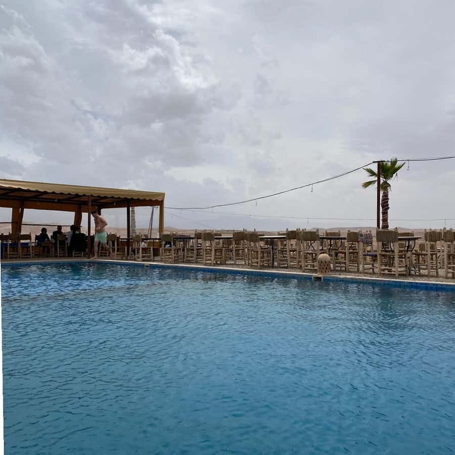 Marrakesh: Agafay Desert Tour with Lunch and Swimming Pool - Should you book it?