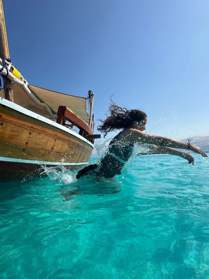 Matemwe: Mnemba Island Dolphin & Snorkeling Boat Trip - Key points at a glance