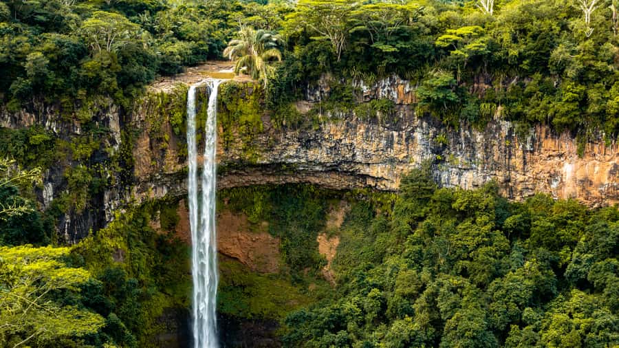 Mauritius: Exclusive South West Tour - Grand Bassin and the island’s Hindu traditions