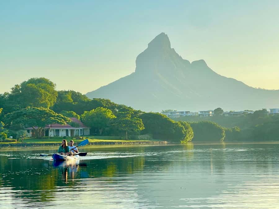 Mauritius: Guided Kayak Tour on Tamarin River - What to wear and pack