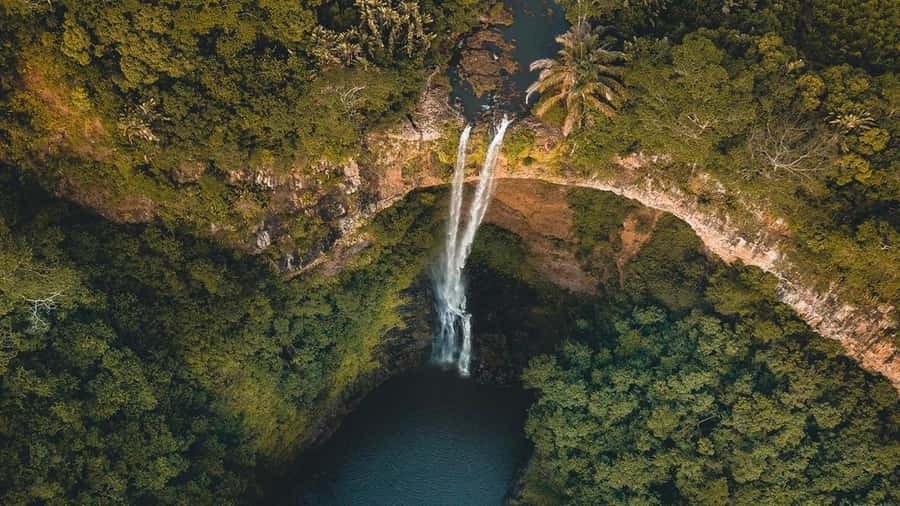 Mauritius: Private Full-Day South Mauritius Tour - Grand Bassin brings sacred Mauritius into the route