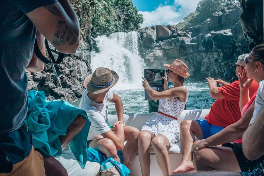 Mauritius: Speedboat Tour to Ile aux Cerfs with Lunch - The Grand River South East waterfall by boat