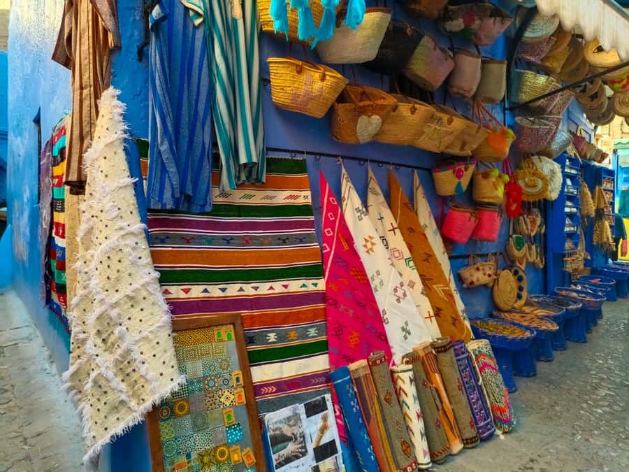 Memorable Day Trip From Fez to Chefchaouen the Blue City - Arrival in Chefchaouen and four hours on foot