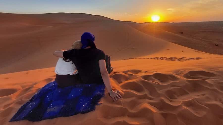 Merzouga Overnight Stay in a Berber Tent and Camel Ride - What to bring for a smoother night