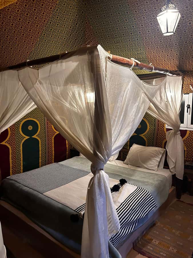 Merzouga Overnight Stay in a Berber Tent and Camel Ride - The 50-minute camel ride across Erg Chebbi