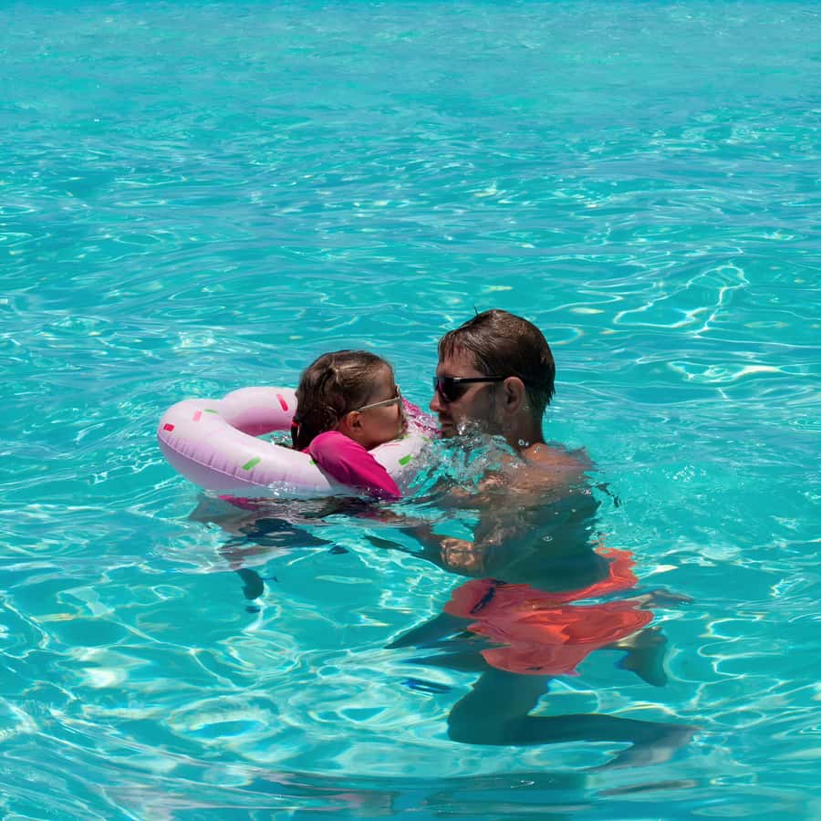 Mnemba Island: Dolphin Swim & Snorkeling with Optional Lunch - Who will enjoy this trip most