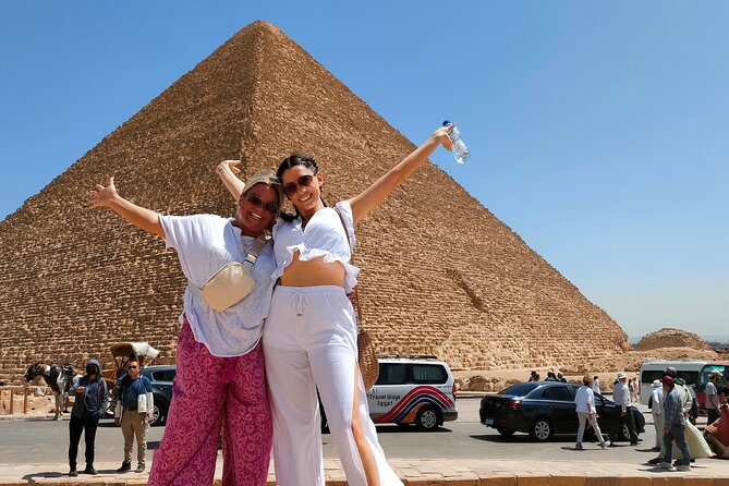 PRIVATE ALL INCLUSIVE Giza Pyramids,Sphinx,Camel&Inside Pyramid - Why the private vehicle helps in Cairo