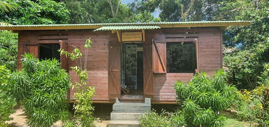Private Customized Tour: Explore Mahe beyond the ordinary - Domaine de Val de Pres and Seychellois traditions