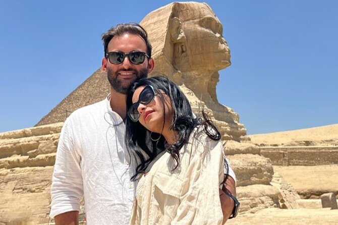 Private Day Tour Giza Pyramids, Egyptian Museum &Khan El-Khalili - Starting at the Pyramids of Giza