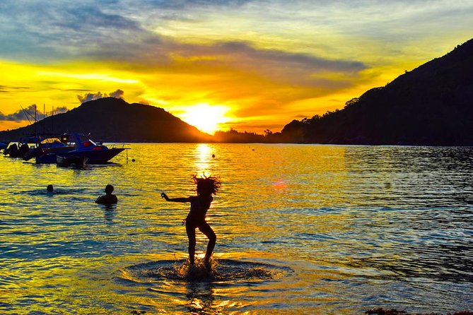 Private Full day Mahé island tour (1-2 persons) - Meeting Nils and setting the route