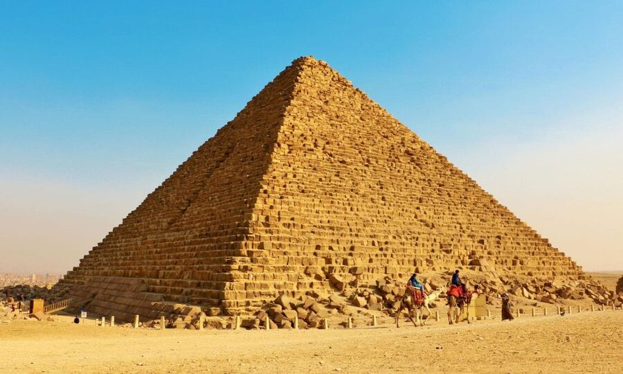 Private Half-Day Tour To Giza Pyramids And Sphinx - Timing, heat, and what to bring