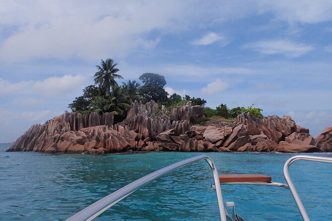 Private Seychelles Islands Tour by Boat with snacks & drinks - What the private format really adds