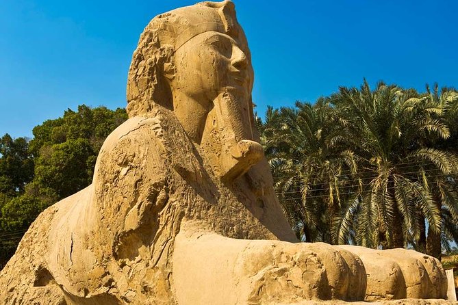 Private Tour: Pyramids of Giza Memphis Saqqara with Lunch - Who should book this tour