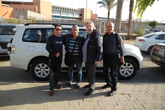 Private Transfer - Cairo Airport Arrivals Hall to Hotel - A private, air-conditioned ride to Cairo or Giza