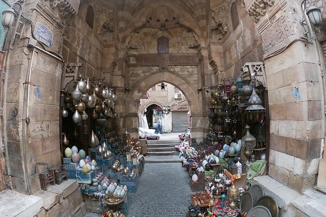 Pyramids of Giza, the Sphinx, the Egyptian Museum. - Why this Cairo day works