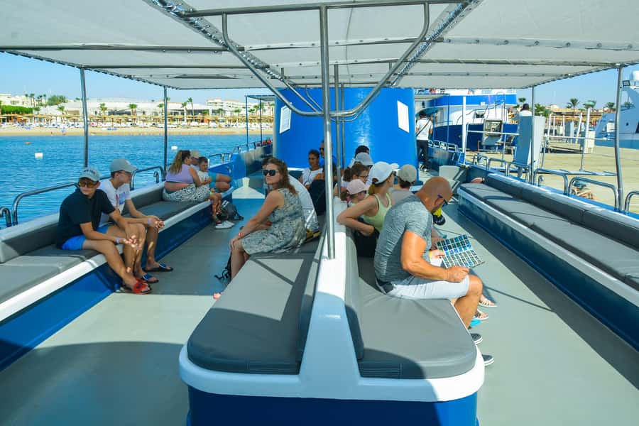 Safaga/Makadi Bay: Panorama Submarine with Snorkeling Tour - What this Makadi Bay boat trip actually feels like