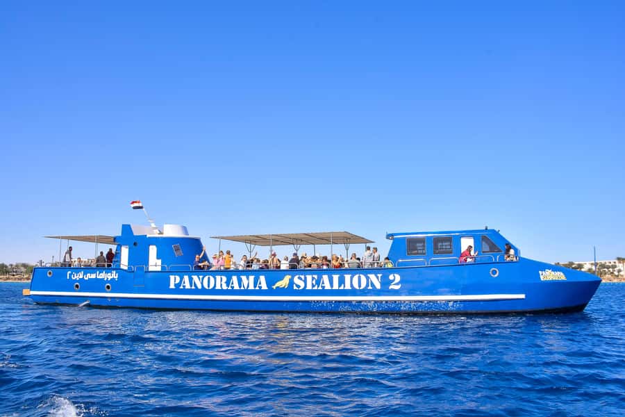 Safaga/Makadi Bay: Panorama Submarine with Snorkeling Tour - Crew service and optional extras