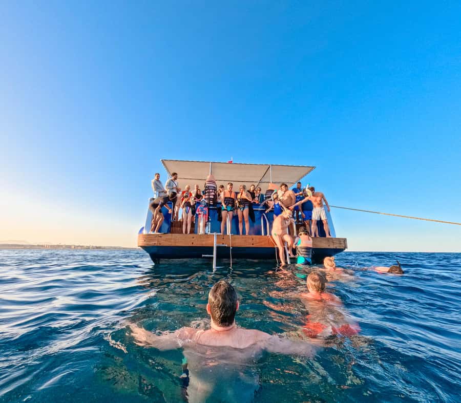 Safaga/Makadi Bay: Panorama Submarine with Snorkeling Tour - Who will enjoy this most?