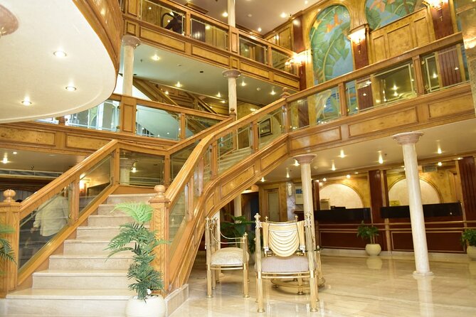 Sailing Nile Cruise from Aswan to Luxor for 2 Nights - The boat: comfort, cabin location, and the five-star question